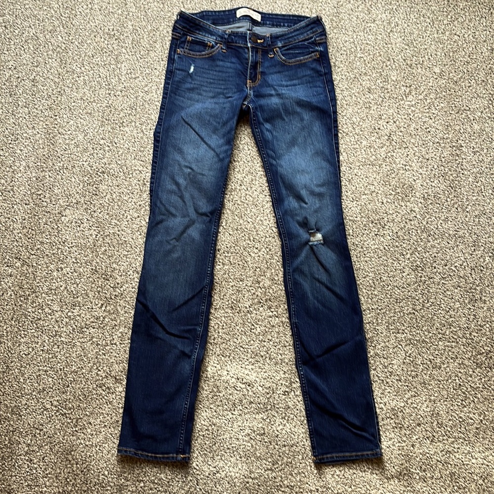 Hollister Size 3L Jeans